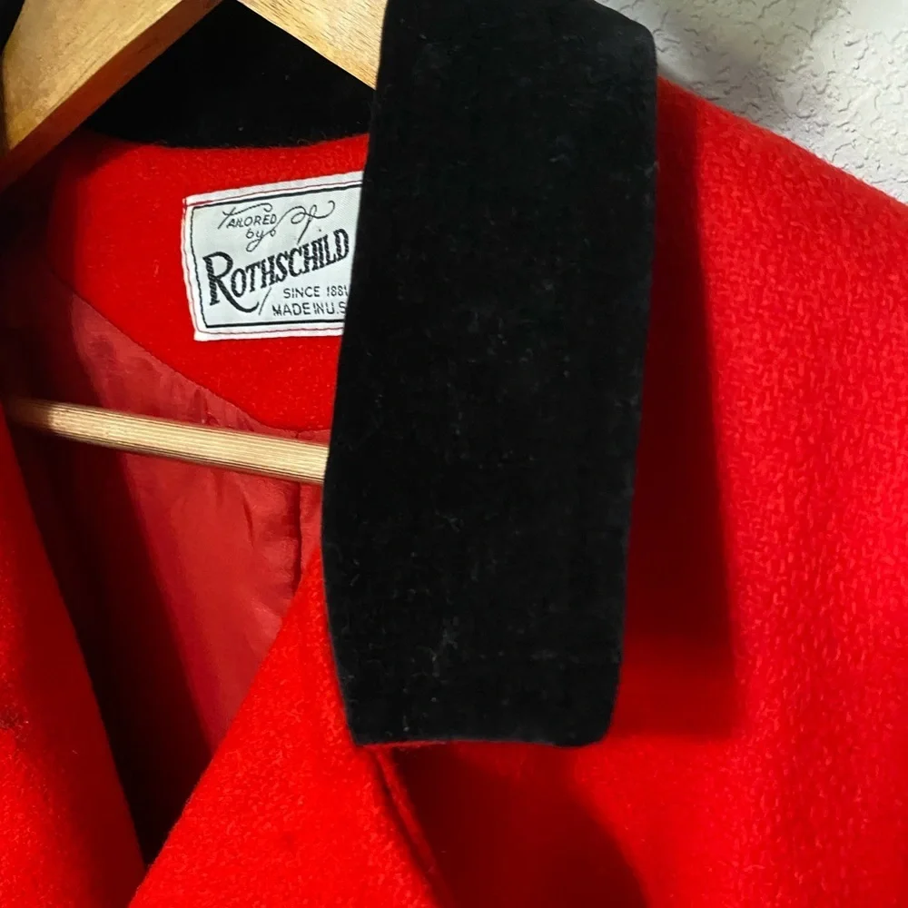 ROTHSCHILD Vintage Women’s Wool Long Coat Size 12 Red and Black Luxury Winter